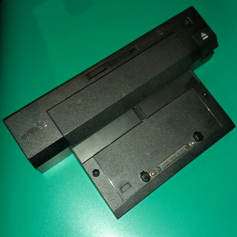 FR€E WITH ANY PURCHASE❤️Original used DELL PR02X docking station port replicator